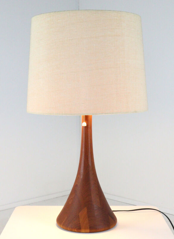 Lampe de table en bois Domus XL