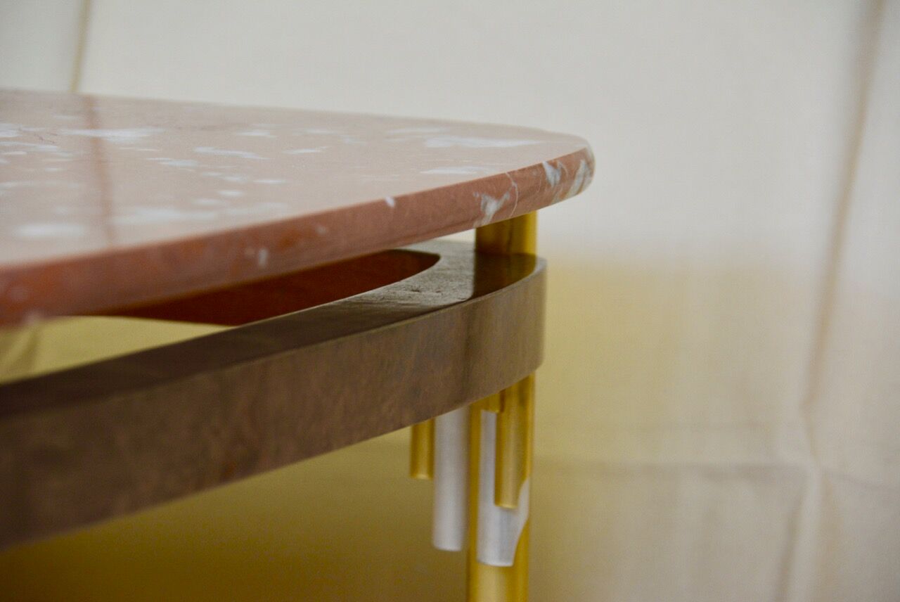 Full living room sofa 2 places and 3 low tables