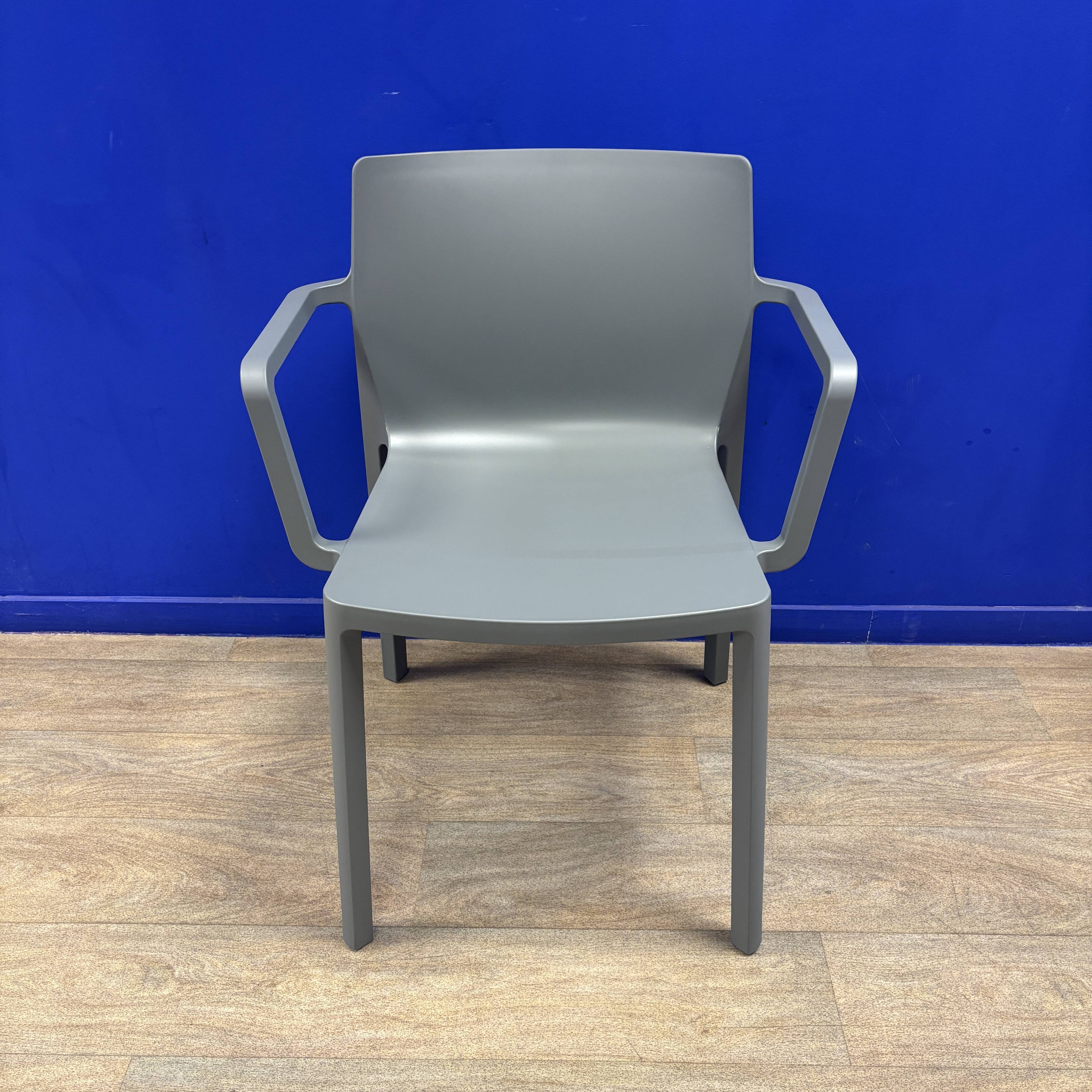 Fauteuil LP Gris - Kristalia