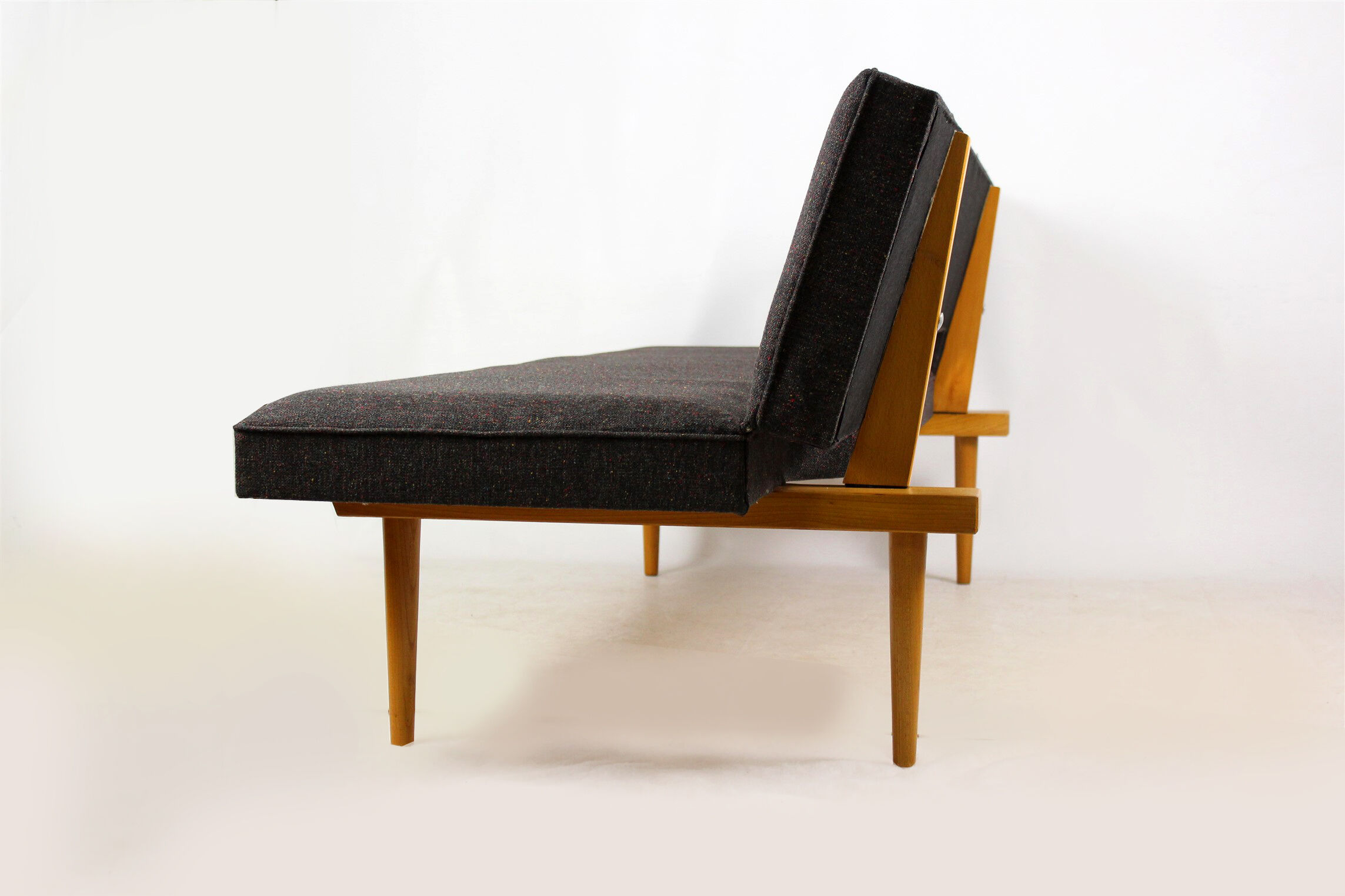 Mid-Century Sofa or Daybed by Miroslav Navratil, 1960s
