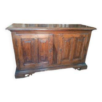 Grand Buffet Antique Du 17ème Siècle En Noyer Du Nord De l'Italie