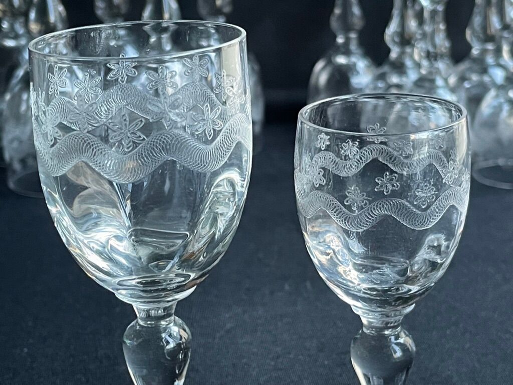 14 Meisenthal blown and engraved digestive glasses