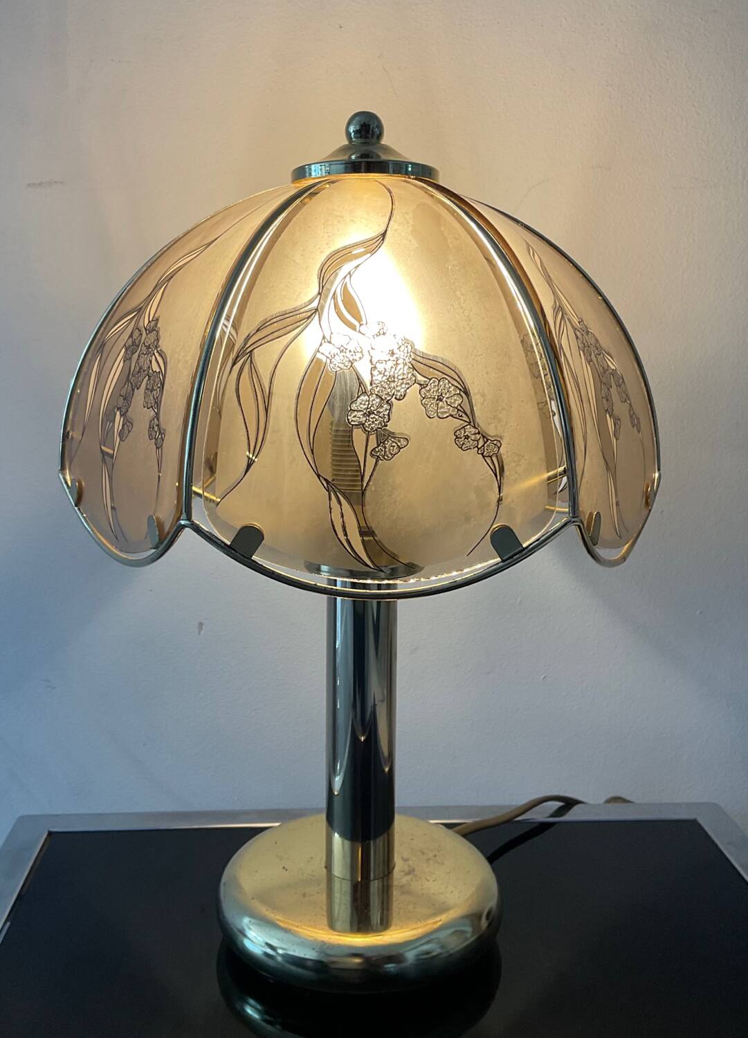Vintage lamp in gold metal and smoked glass