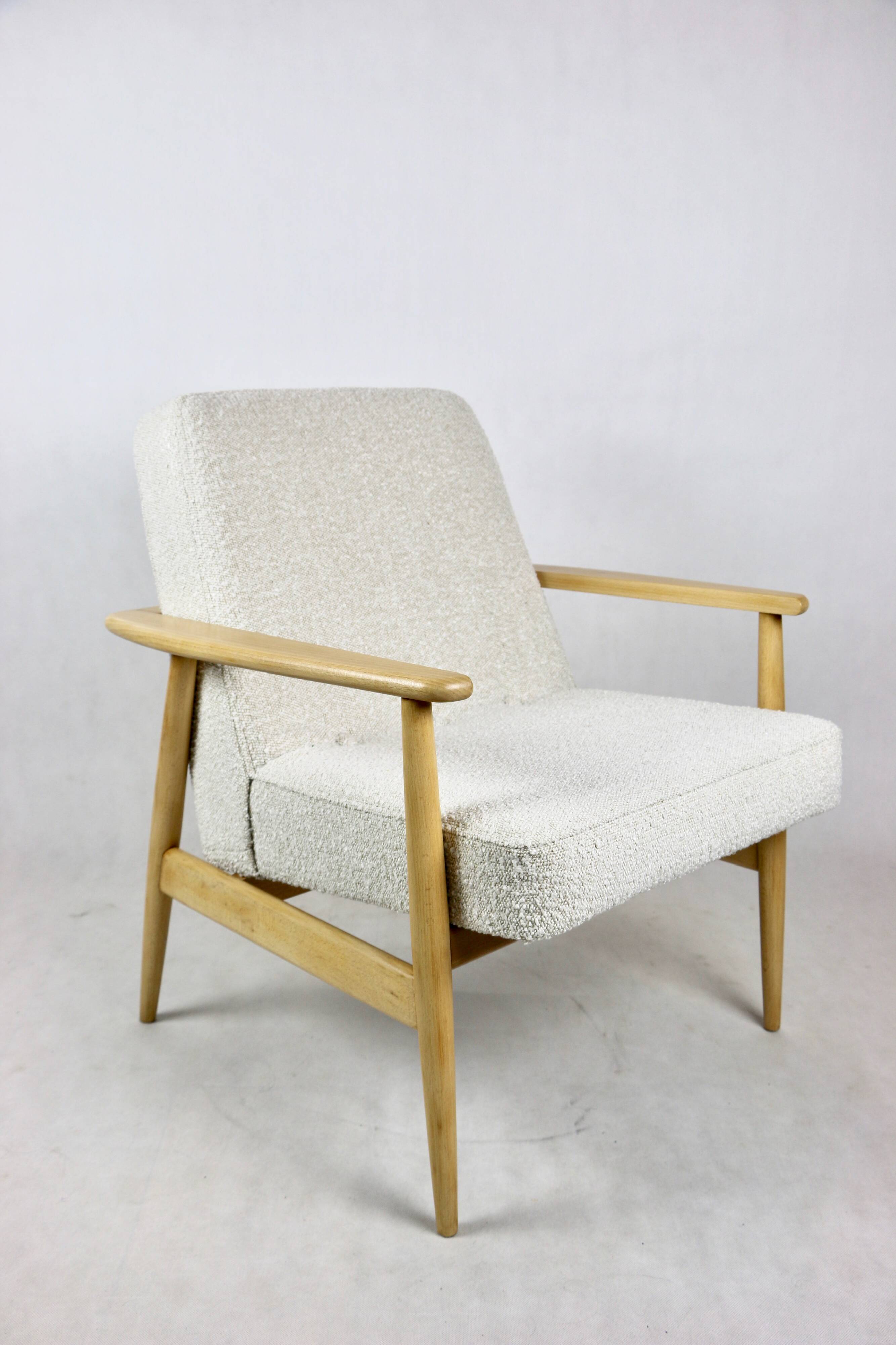 White Ivory Boucle GFM63 Lounge Chair by J. Kedziorek, 1970s