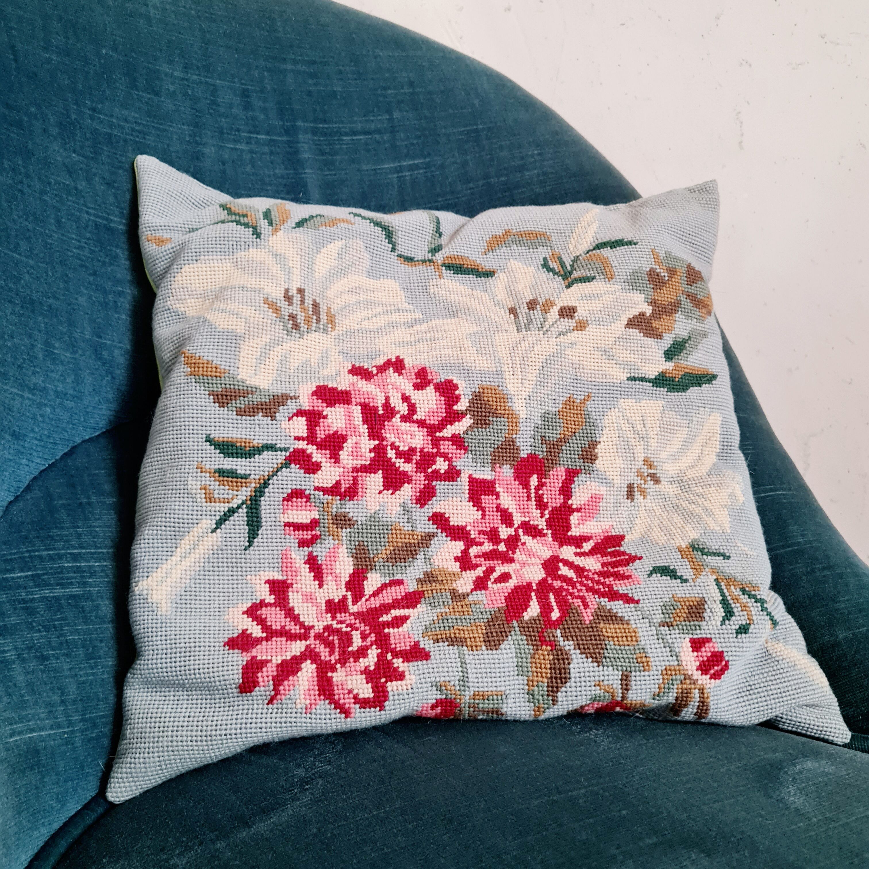 Coussin vintage fleuri