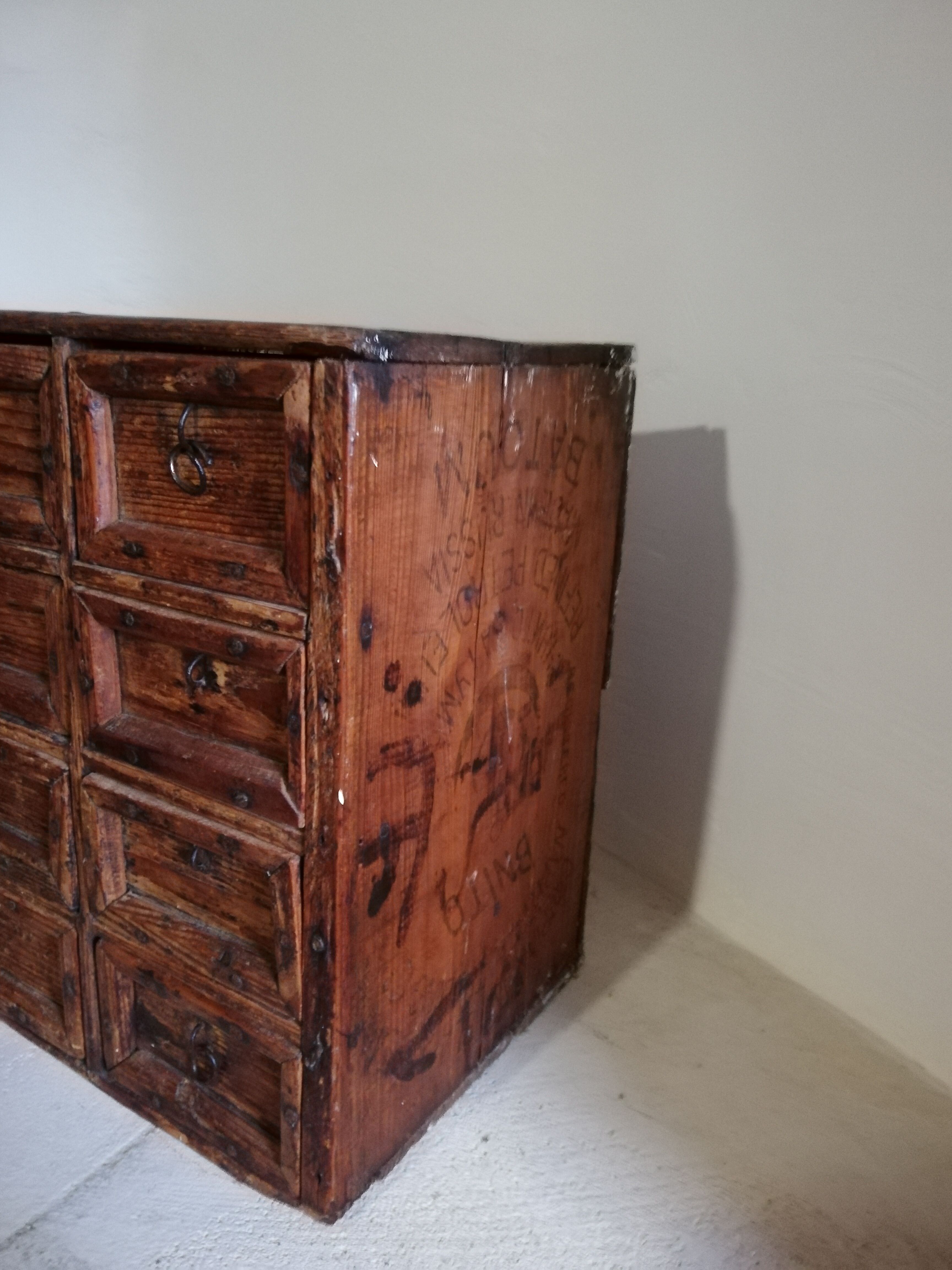 Multi-drawer craft furniture