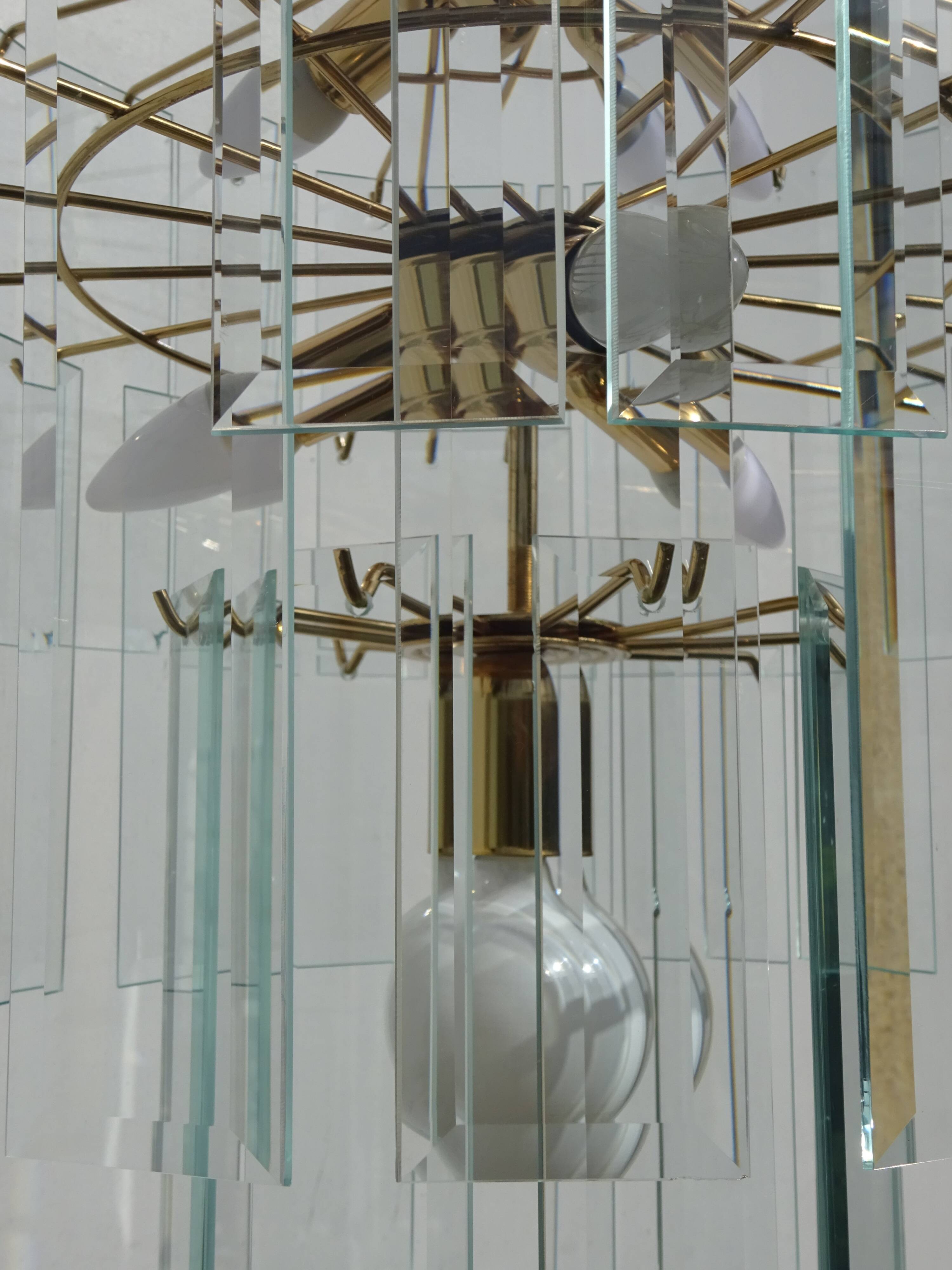 Large chandelier, 46 hanging beveled glass plates