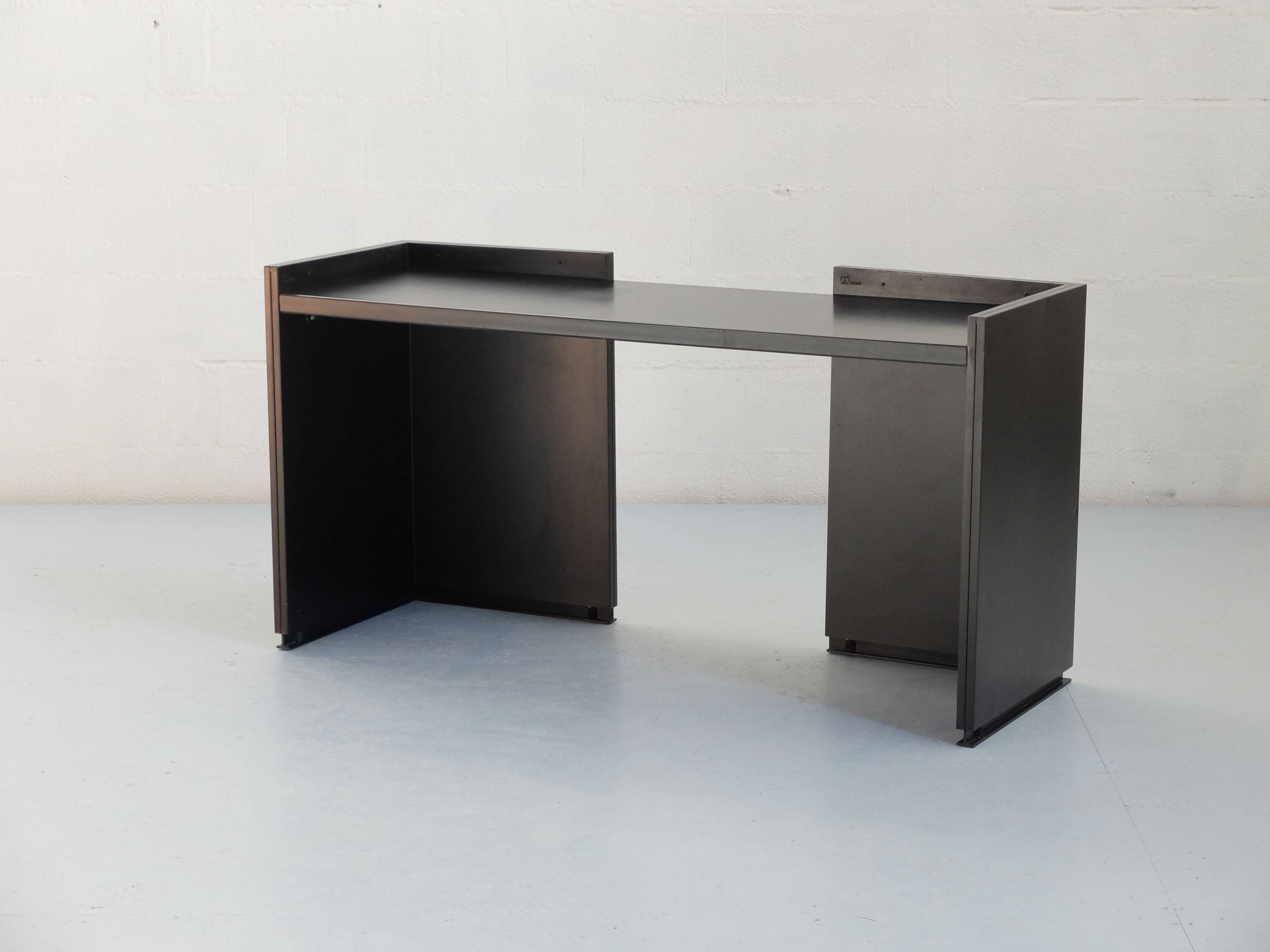 Console, industrial desk by Osvaldo Borsani and Eugenio Gerli for Tecno Italia, 1968