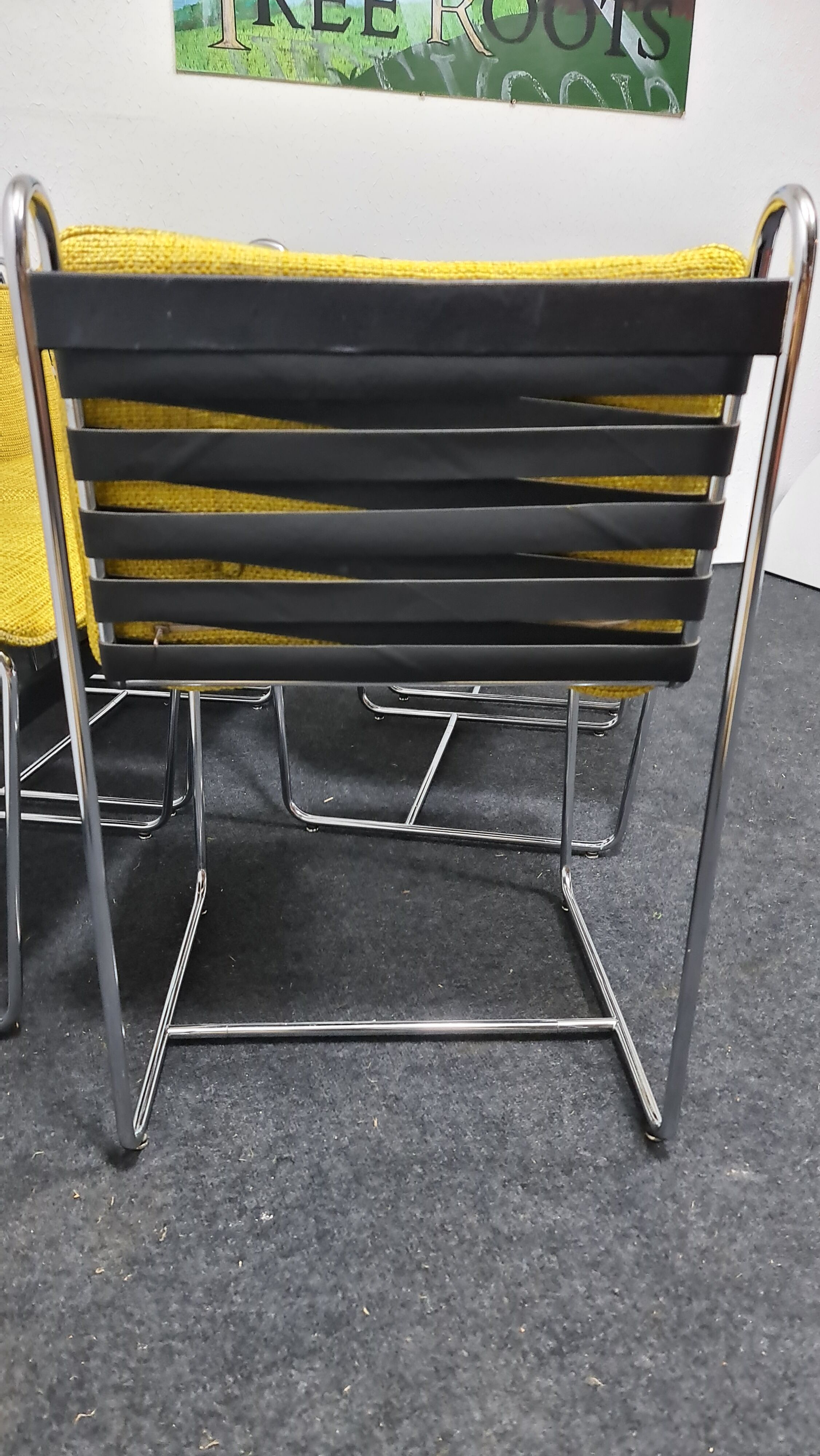 A set of 6 vintage  metal framed dinning chairs