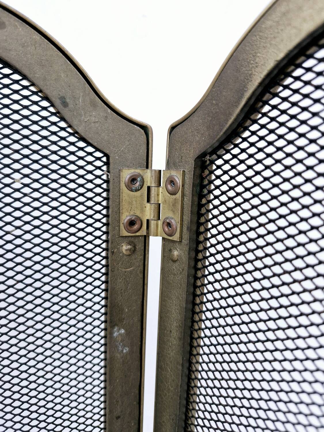 Antique brass fire screen 75x38cm fireplace protection screen