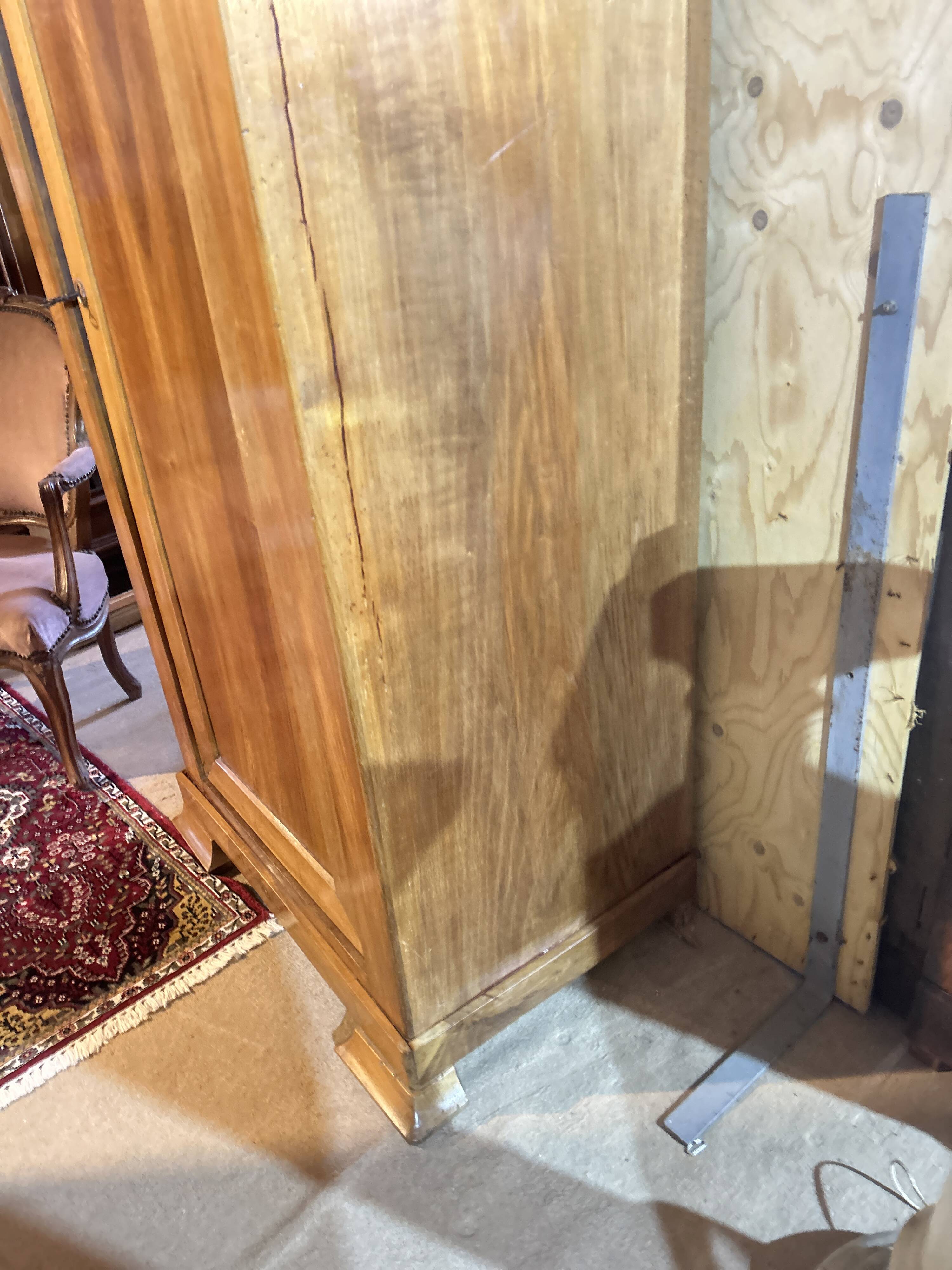 Standing man or a Louis Philippe wardrobe door.