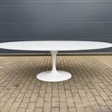 Original Knoll Tulip oval dining table (244cm) in Carrara marble.