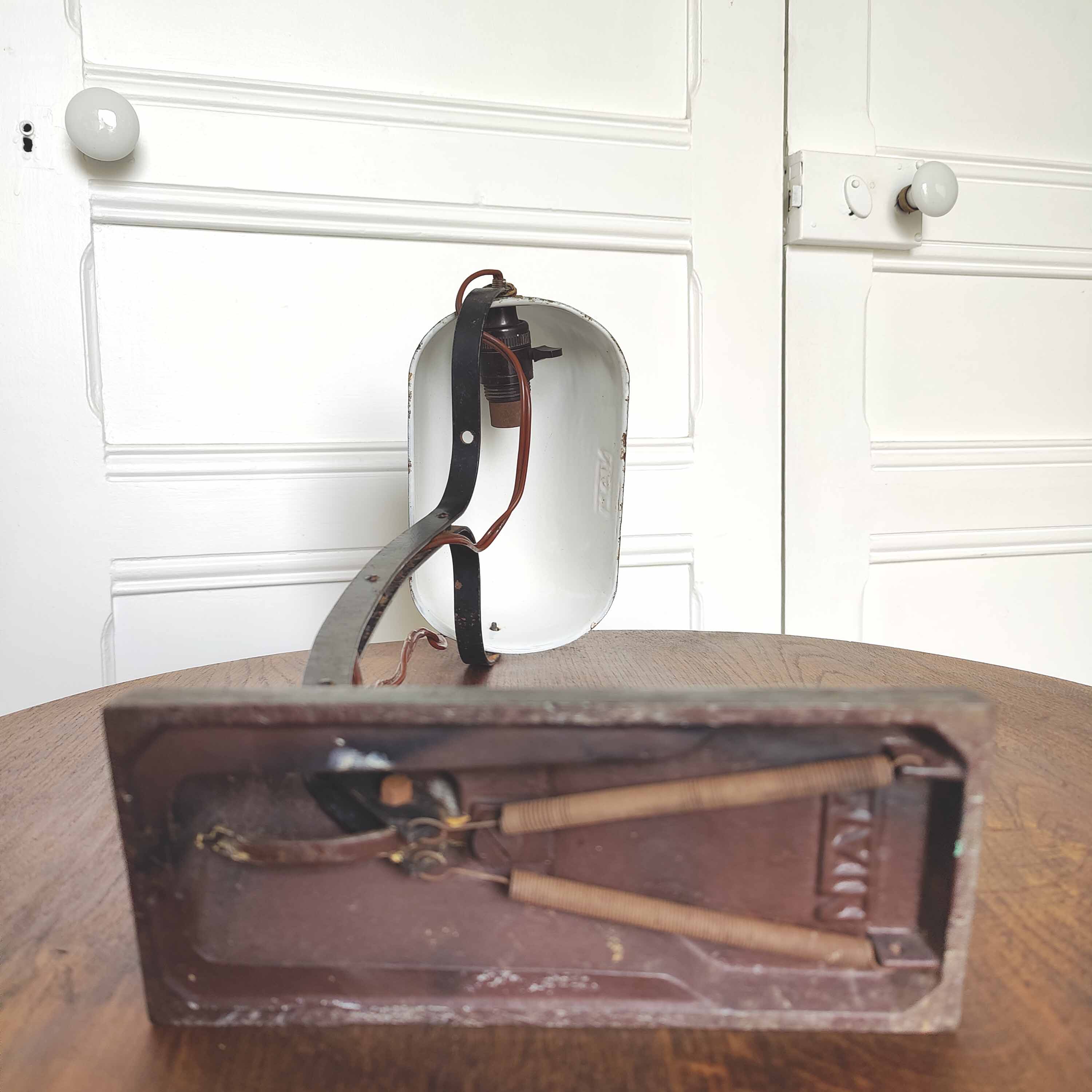 Notary or banker lamp Niam design Georges Main