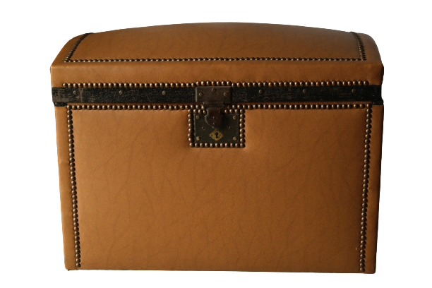 Antique curved trunk in wood and brown imitation leather