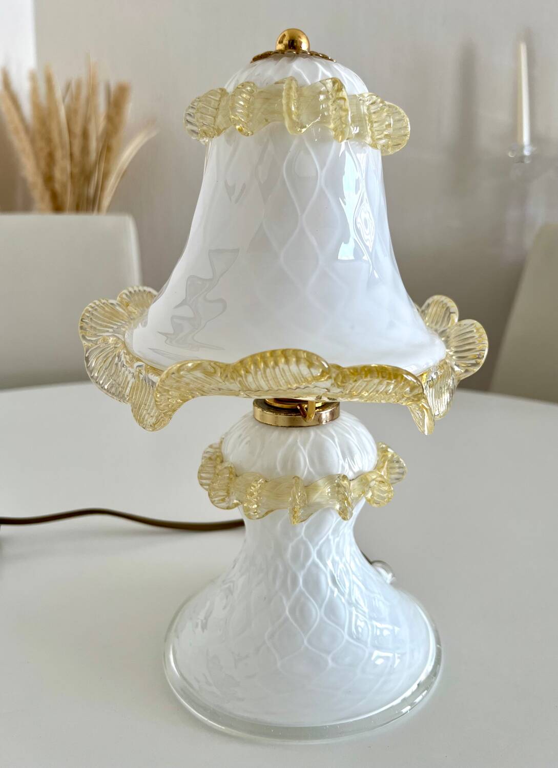Vintage Murano glass lamp in white and amber opal – Italy, years.