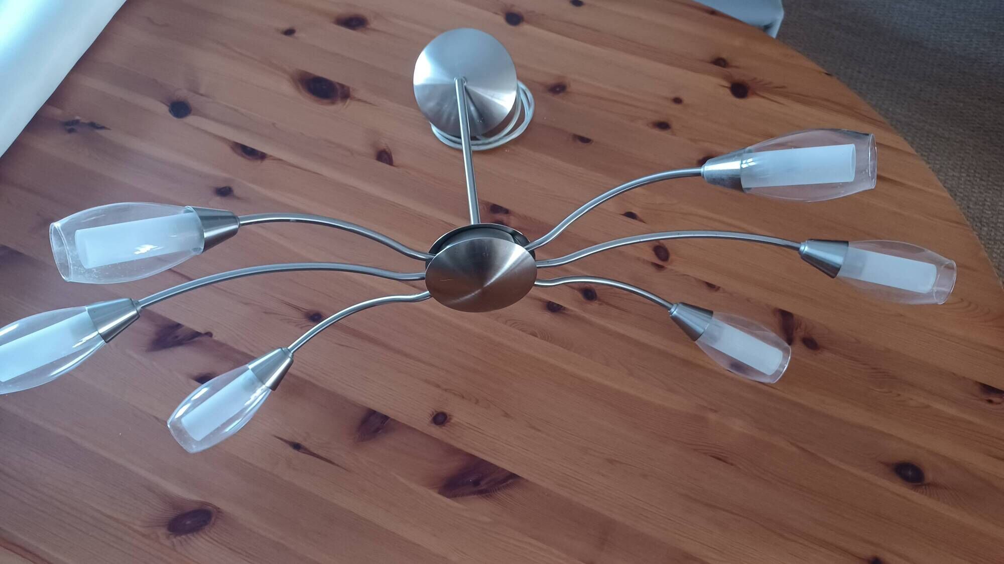 6-branch ceiling light design