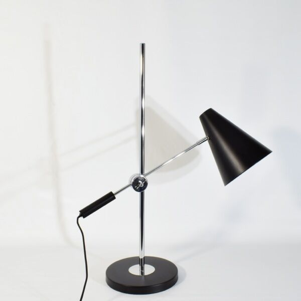 Adjustable desk lamp large model chrome and black, 71 cm.