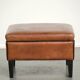 Ottoman, pouf en cuir de mouton cognac