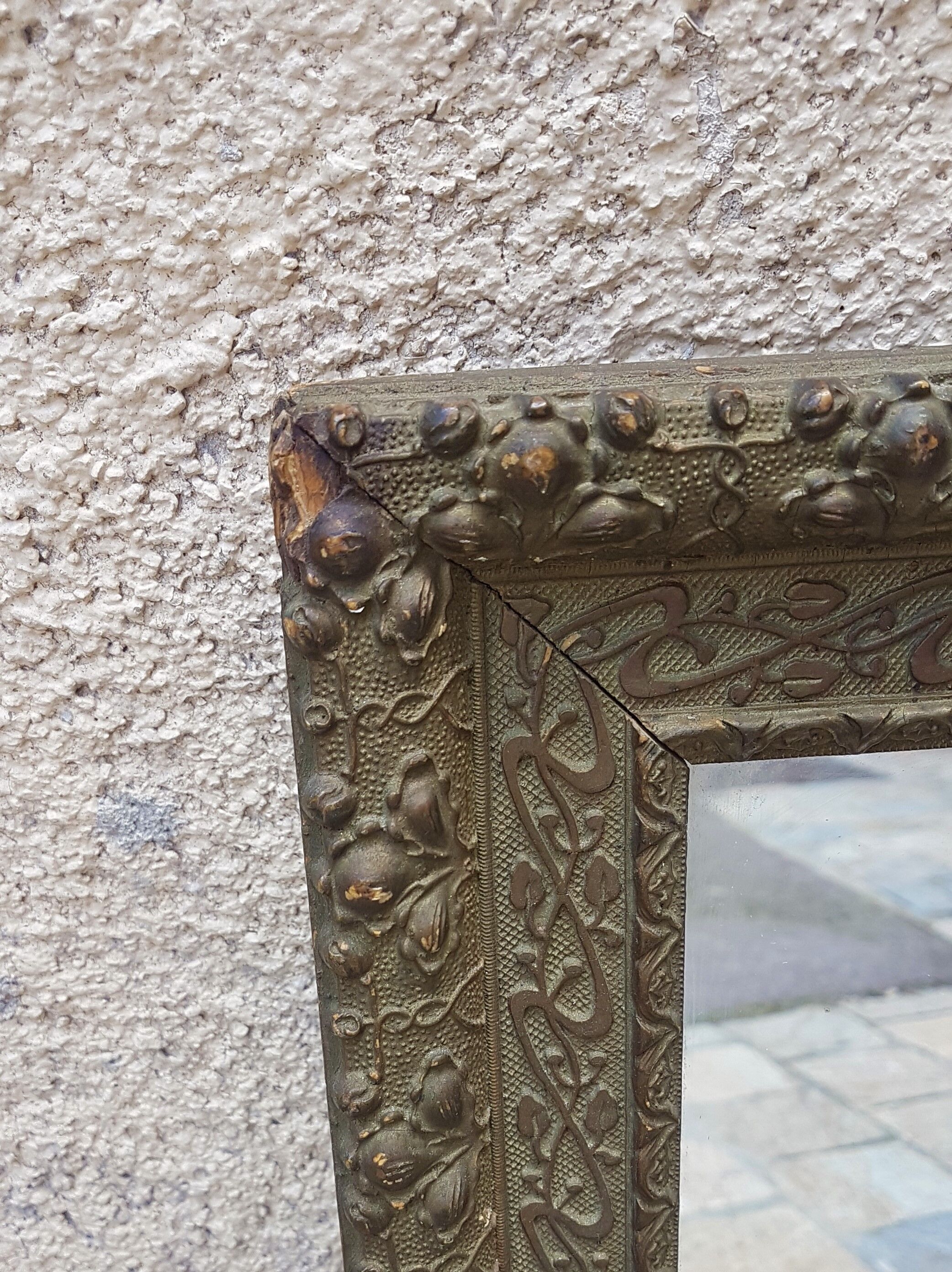 Napoleon III mirror in carved wood