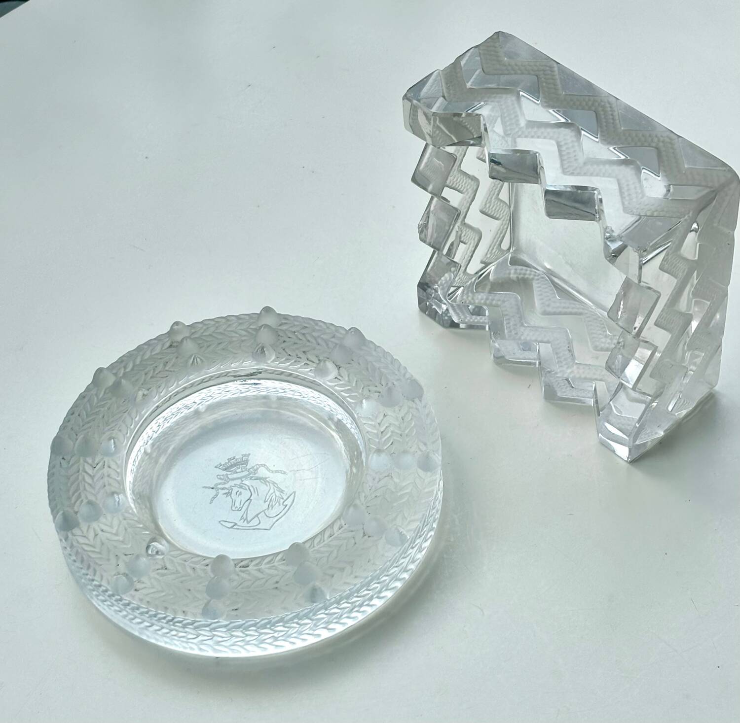 Lalique two ashtrays