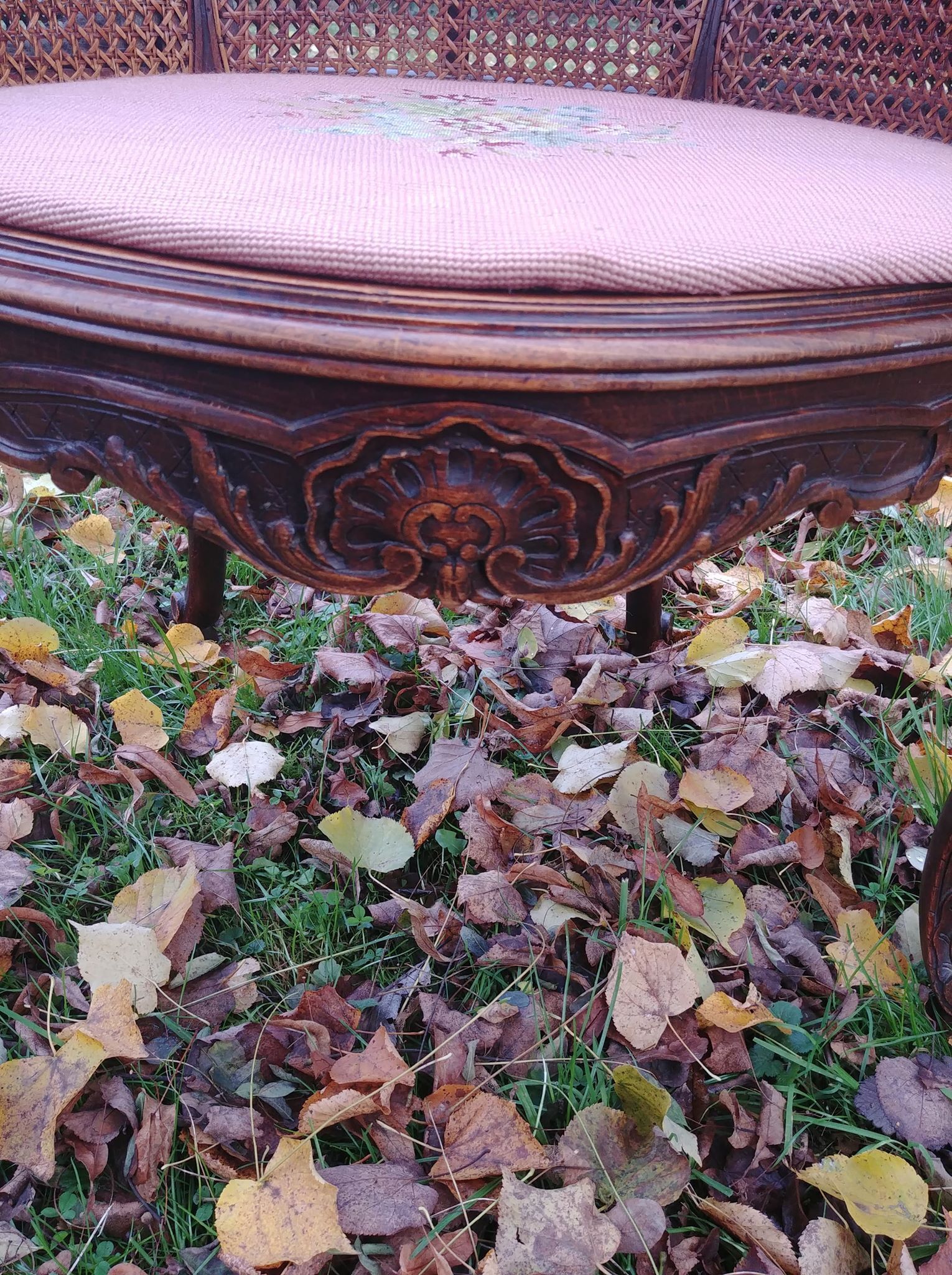 Cane chair