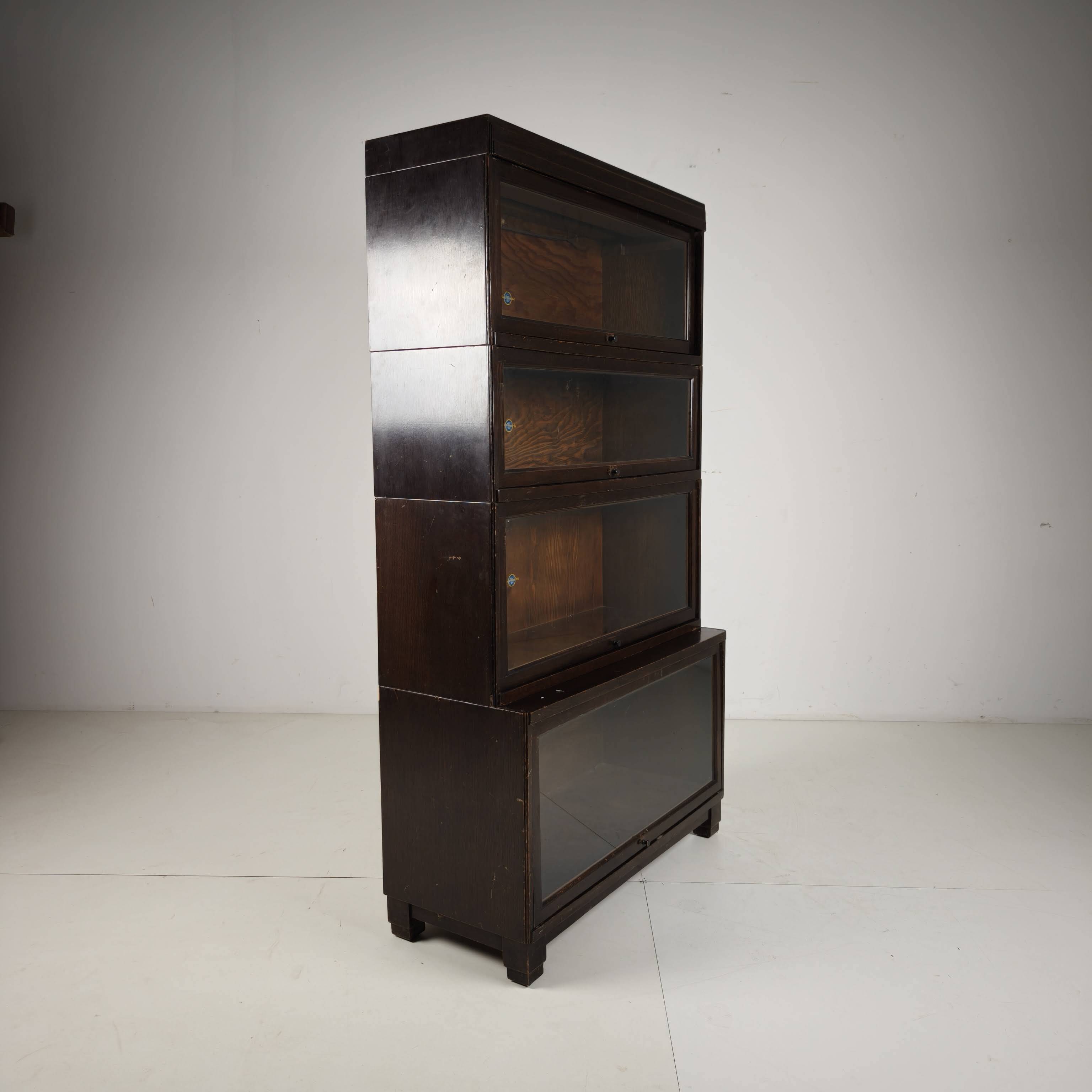 Globe Wernicke Bookcase, 1920s