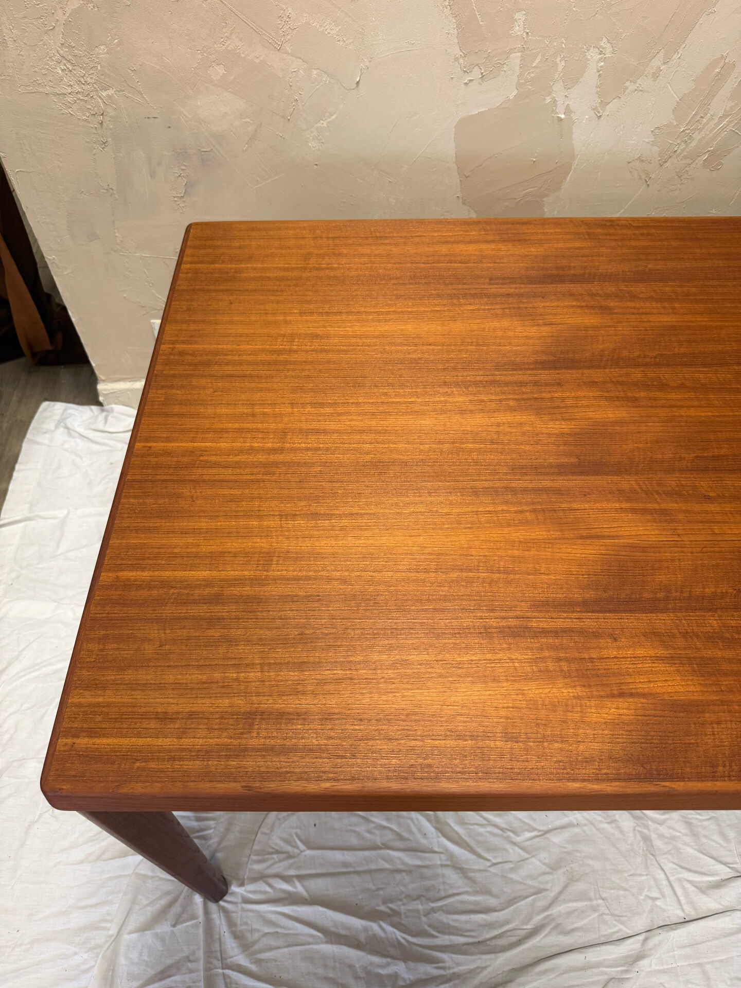Scandinavian dining table in teak 1970