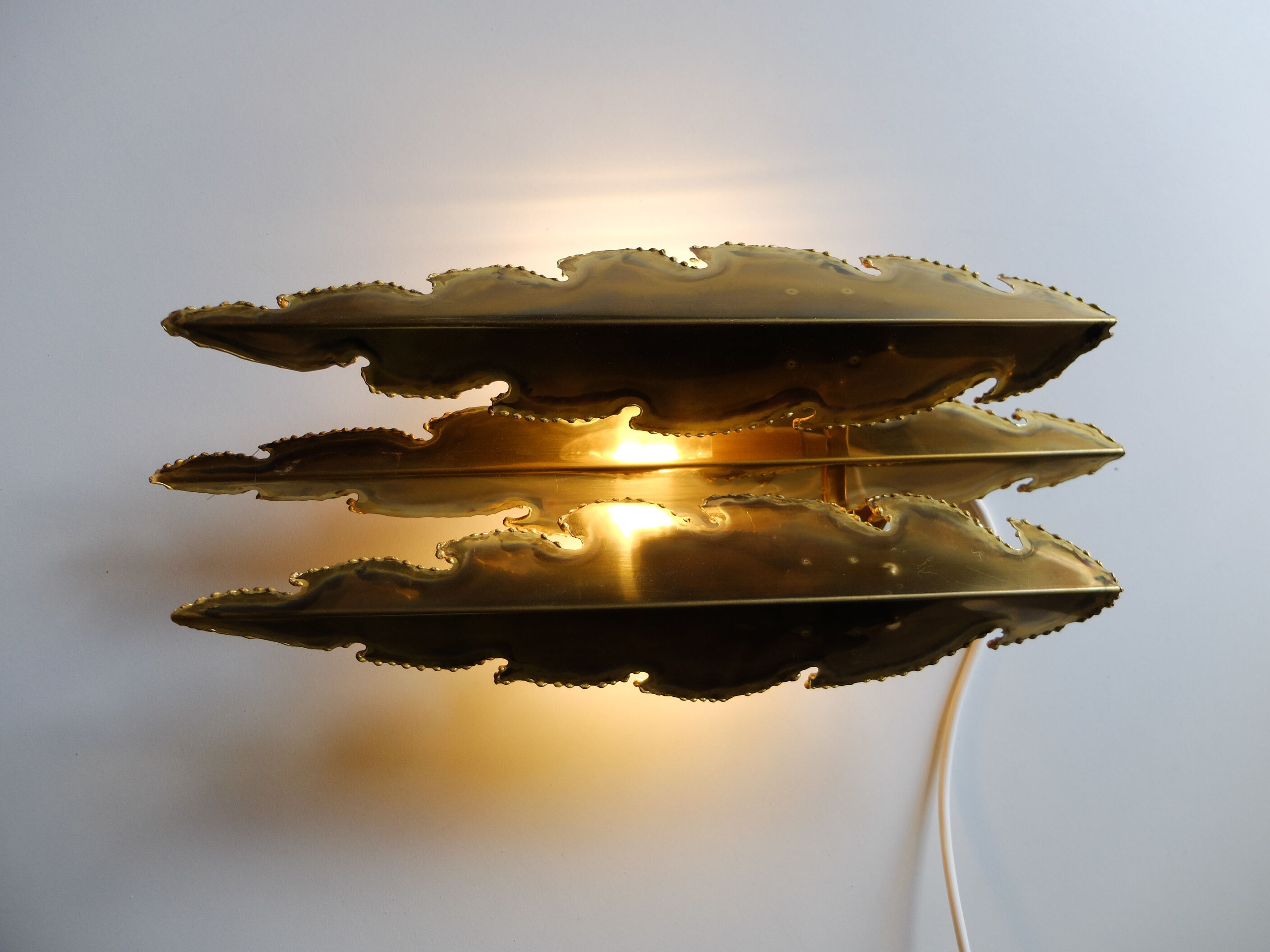 Scandinavian wall lamp by Svend Aage Holm, 1960 in brass