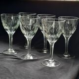 6 grands verres en demi  cristal taillé.