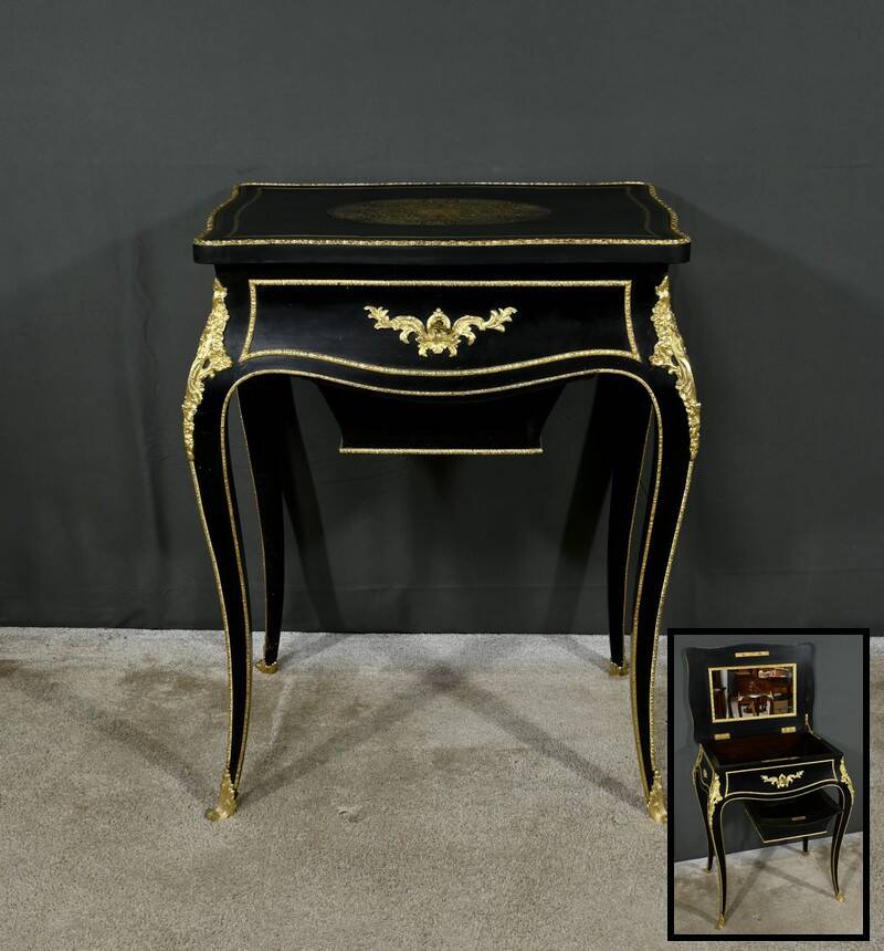 Worker in Blackened Pear Tree, Napoleonic III Era – Mid 19th Century