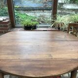 Old round table