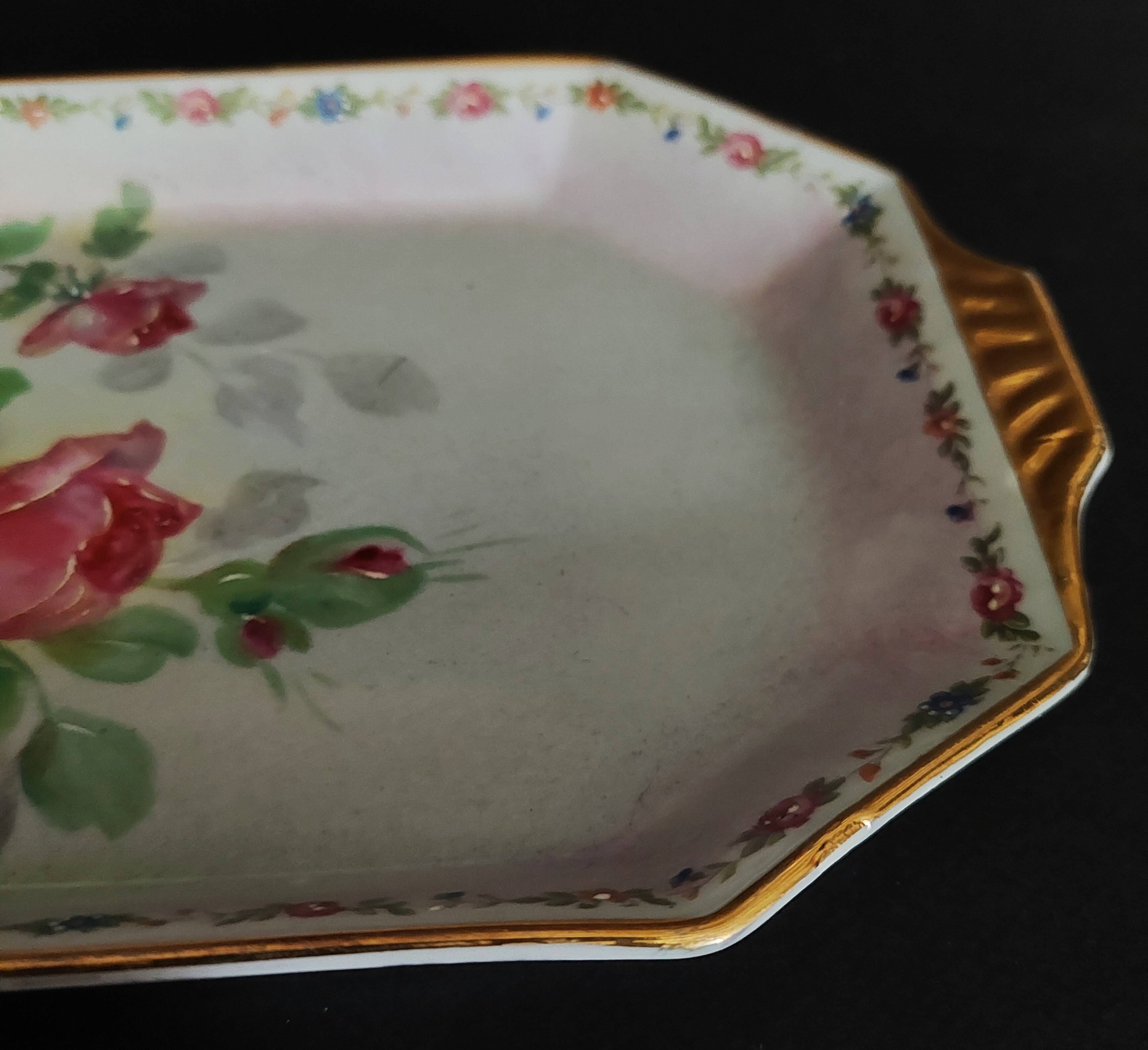 Hollow brand a porcelain cake dish