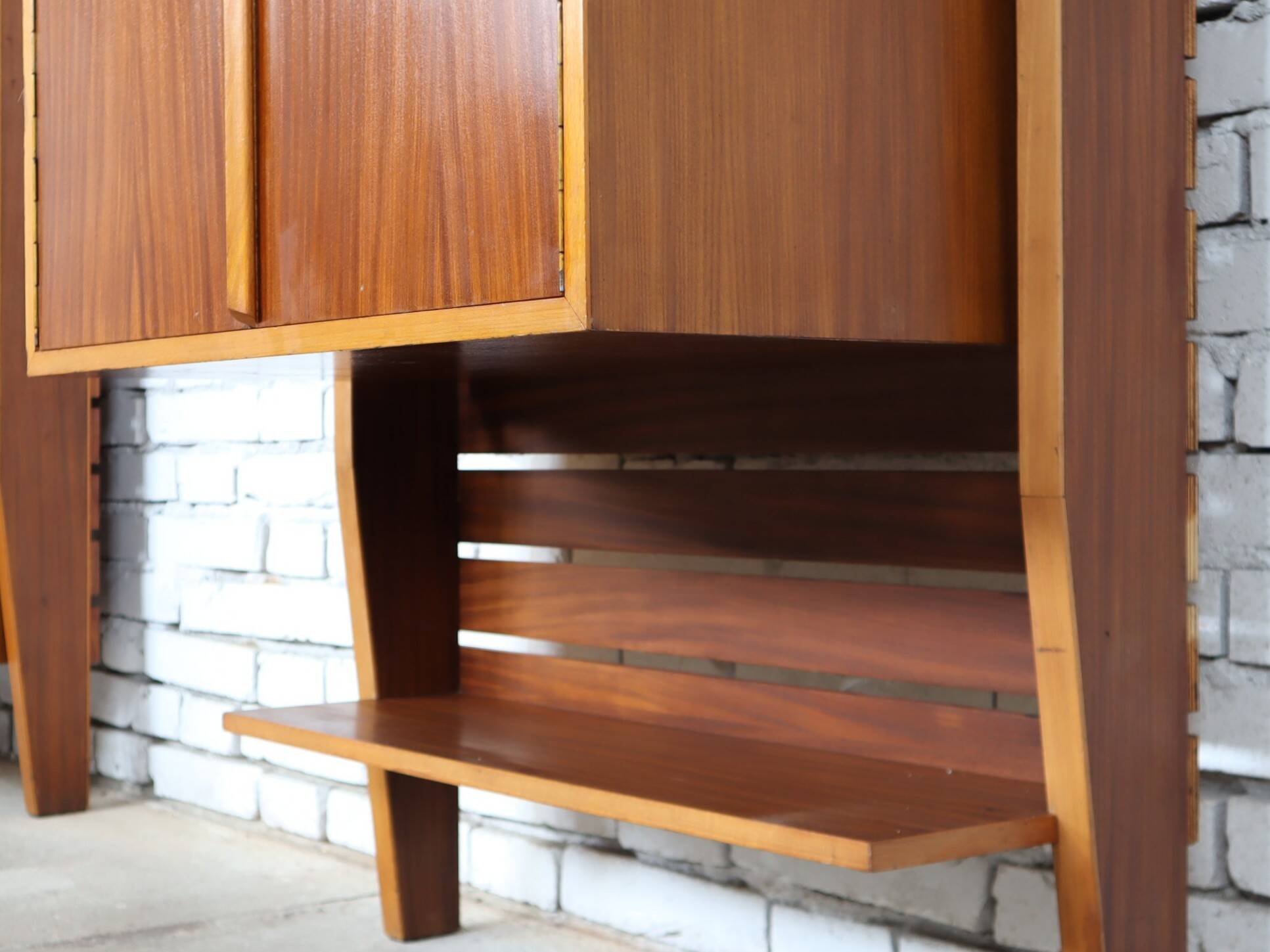 1950s Italian mid-century teak floor-to-ceiling wall unit