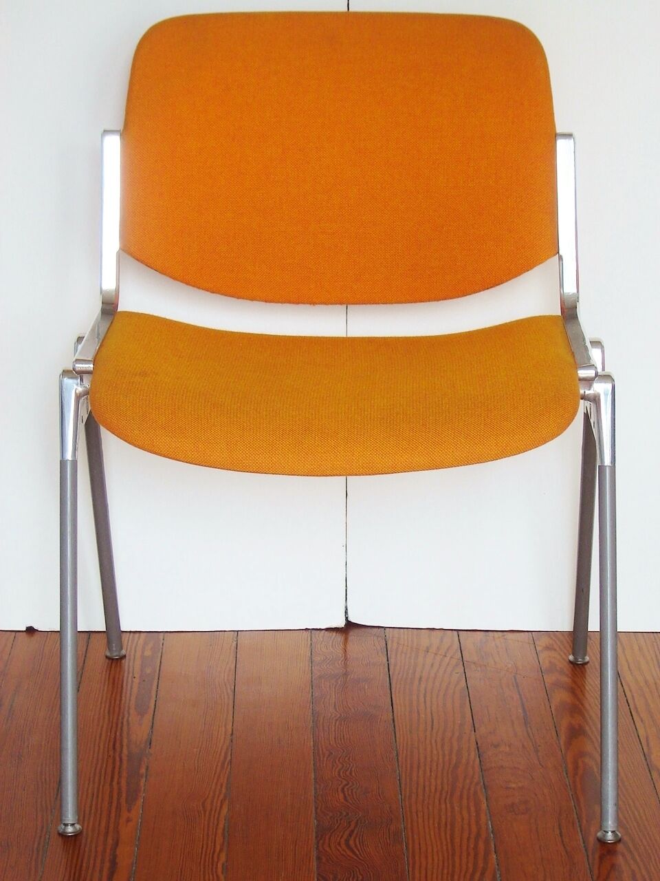 Lot de 4 chaises DSC106 design de Giancarlo Piretti