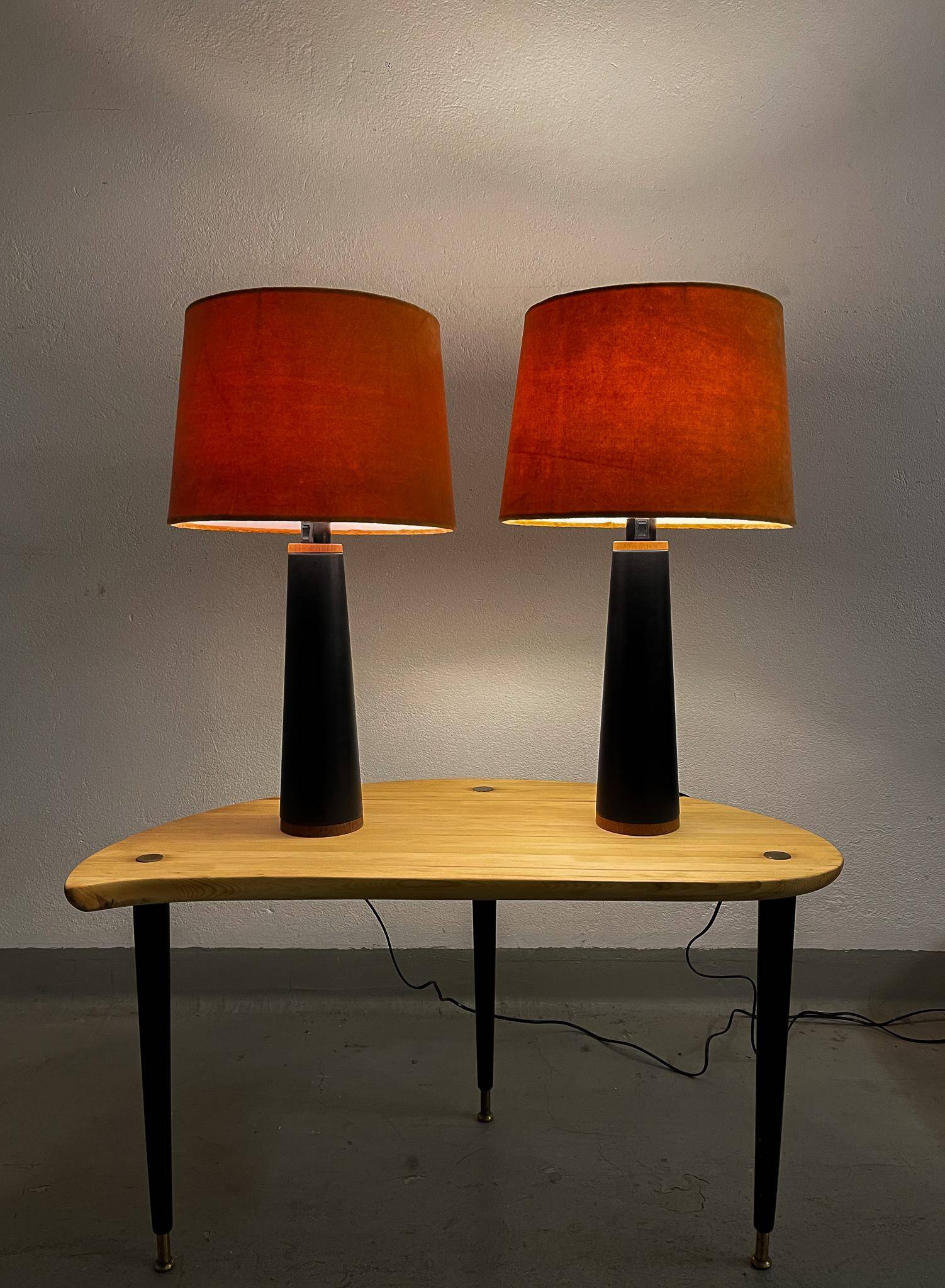Kidney-Shaped Side Table Produced by Svensk Fur, Sweden, 1970s
