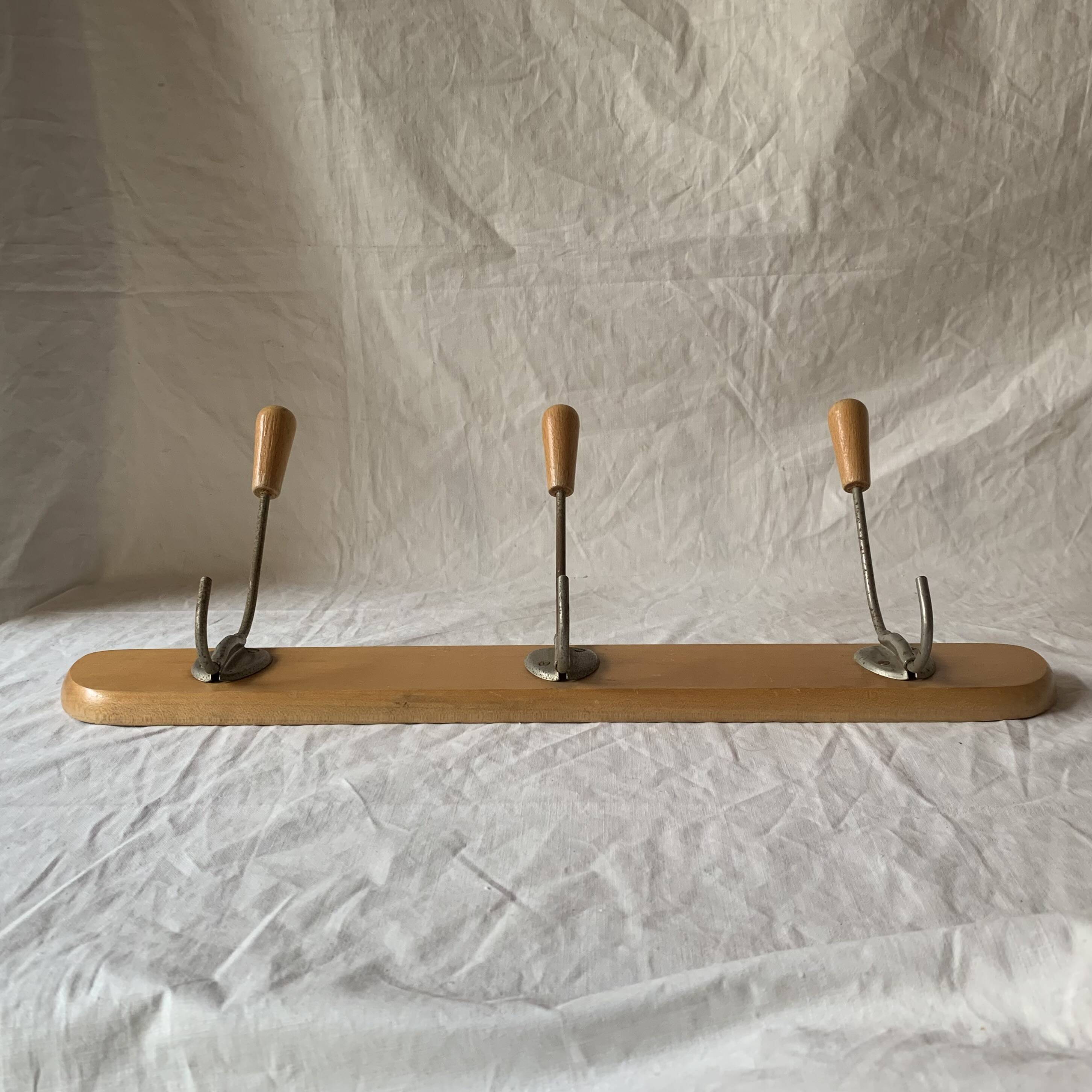Vintage wooden wall coat rack - 3 hooks