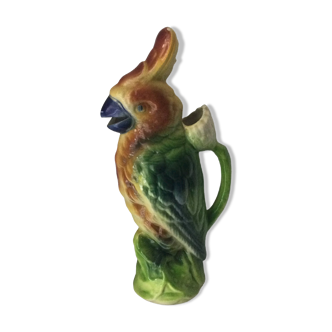 Parrot pitcher in Slip