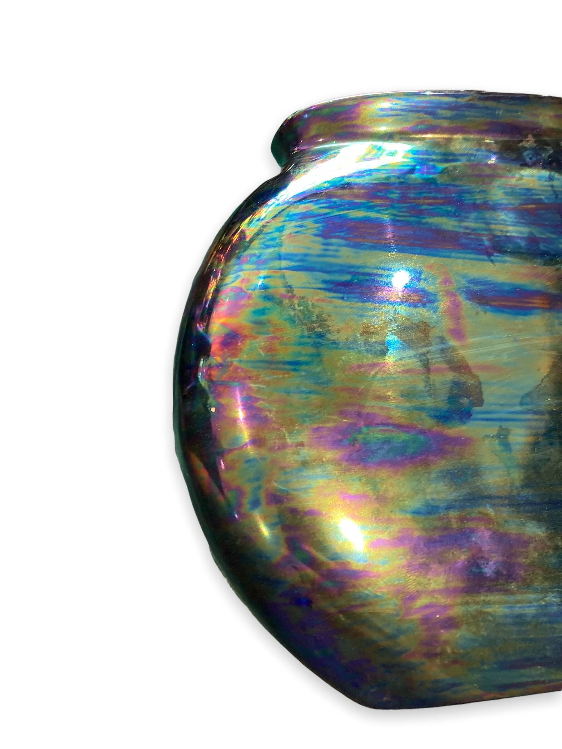 Round iridescent ceramic vase