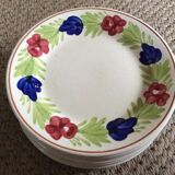 Series of 8 dessert plates