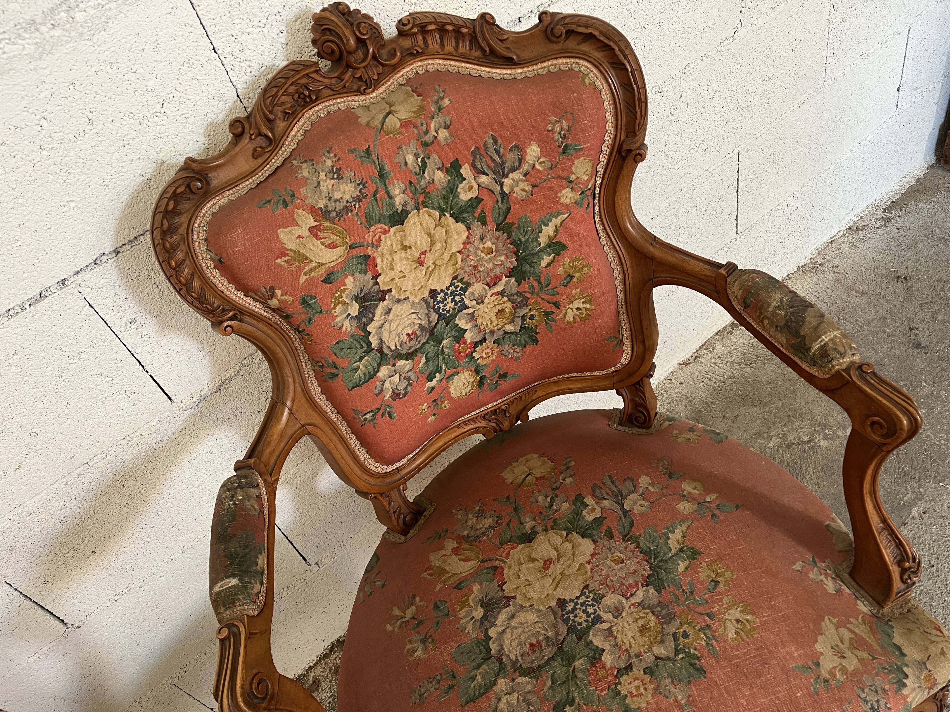 Pair of convertible armchairs