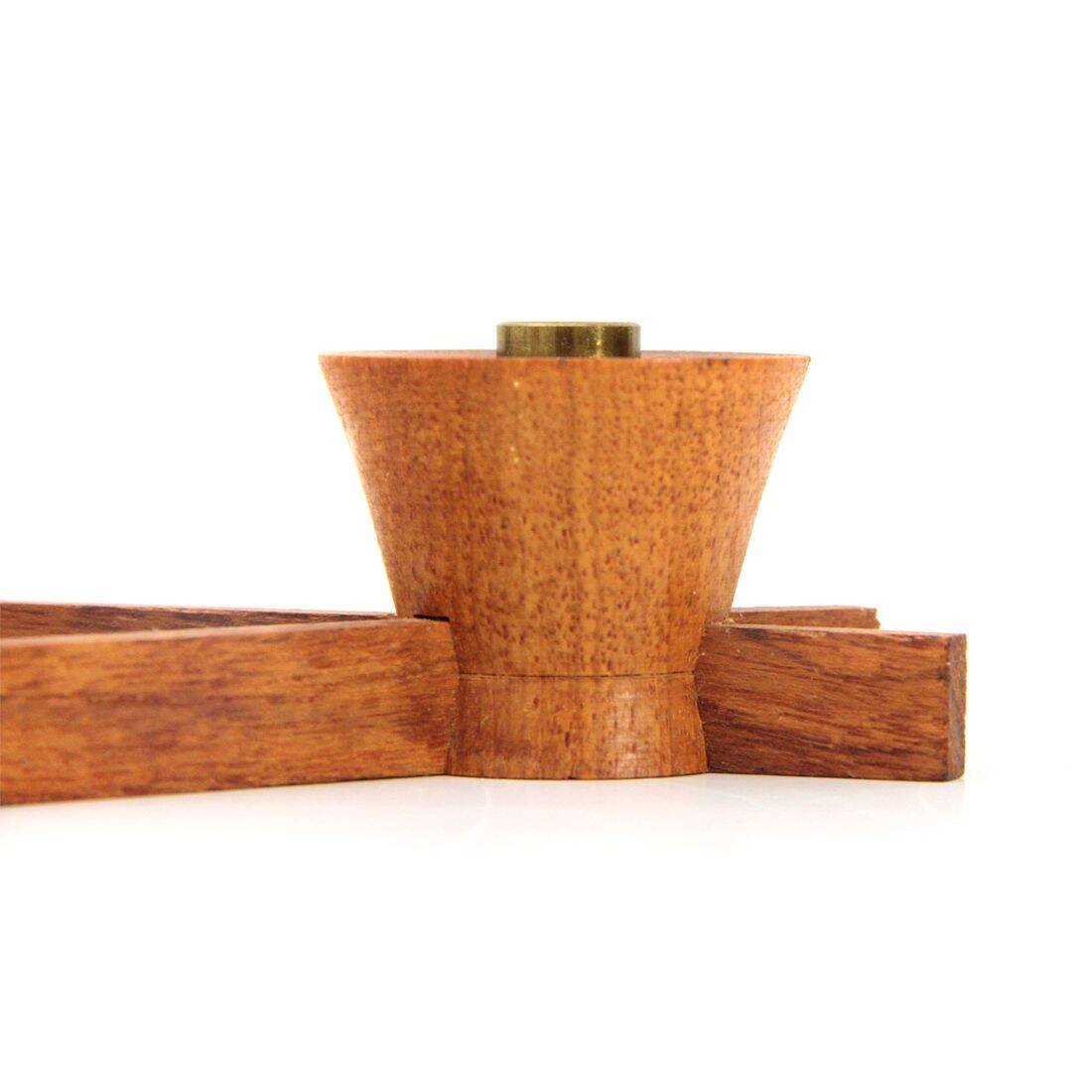 Italian candlestick in brass and Anri Form wood, 1960s.
