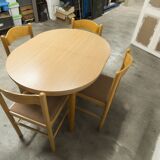Modernist convertible oval table set and 4 matching chairs 1990