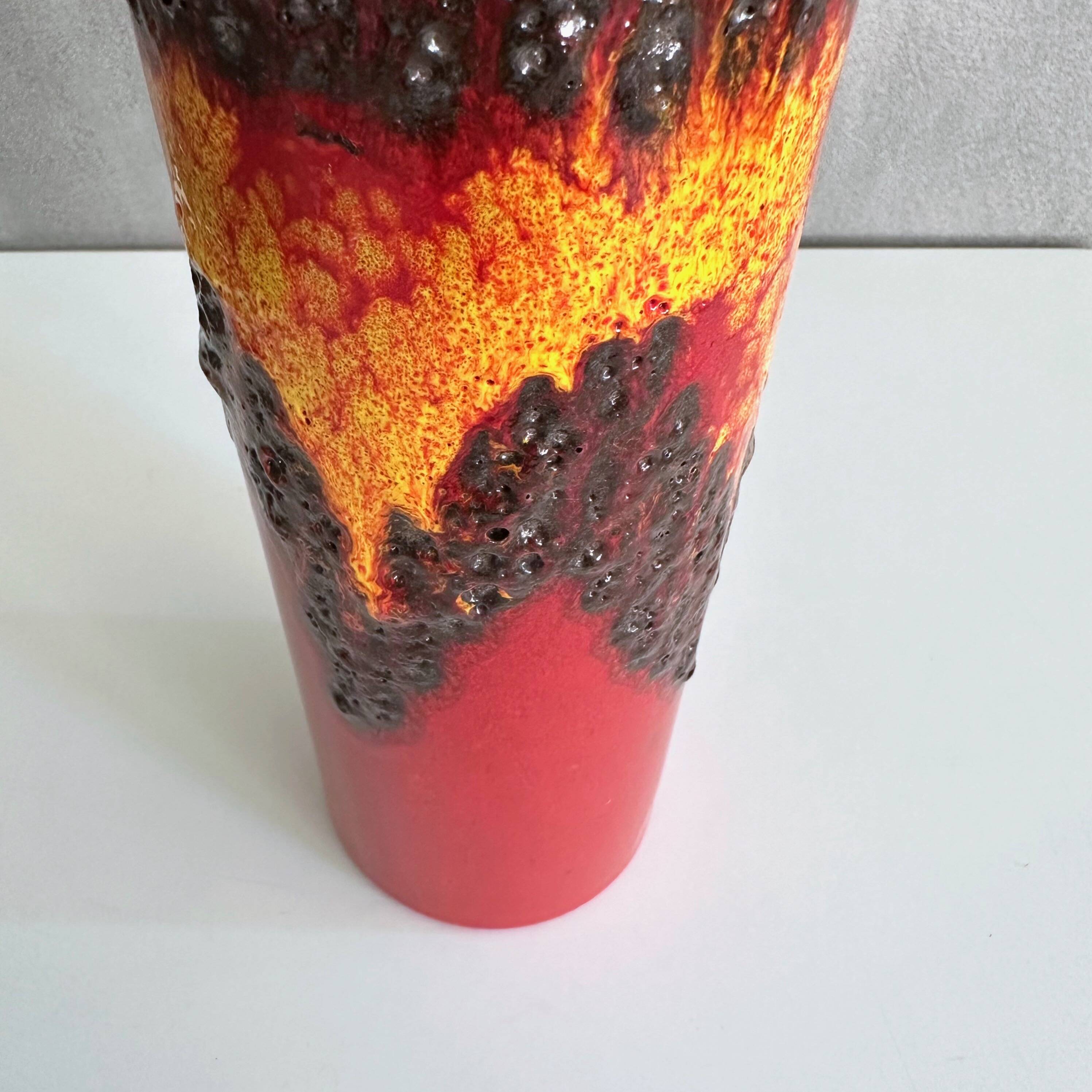Vase en céramique Scheurich 203-26, poterie ouest-allemande, céramique Fat Lava