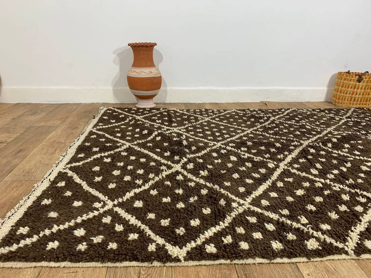 Traditional Berber rug dyed with walnut 240 x 150 cm