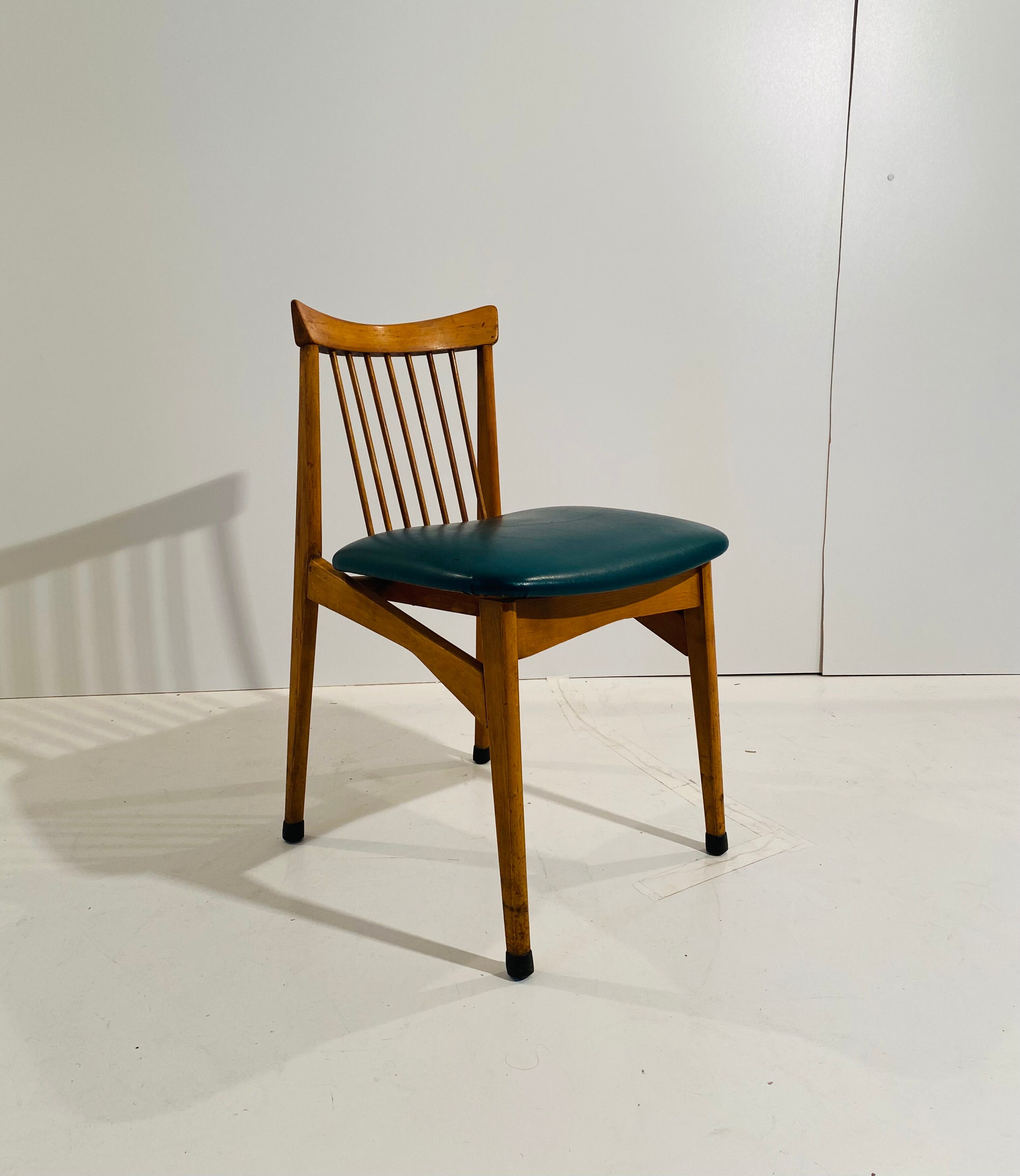 Vintage dining chairs, set of four, Italy 1960s