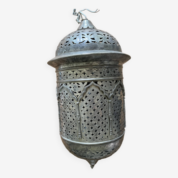 Oriental pendant light