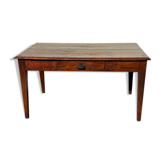 Farmhouse table