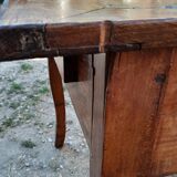 Farm table