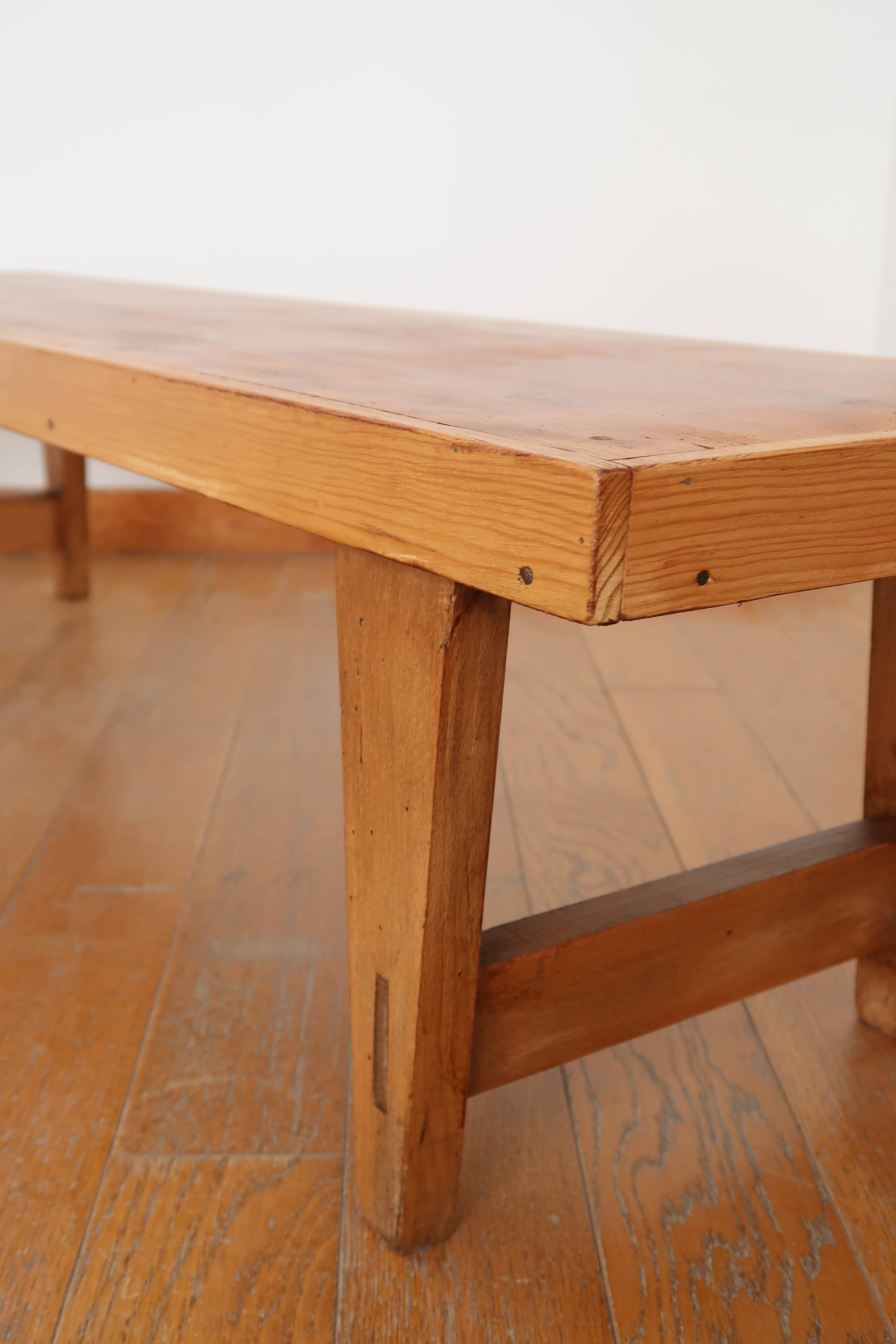 Scandinavian low bench