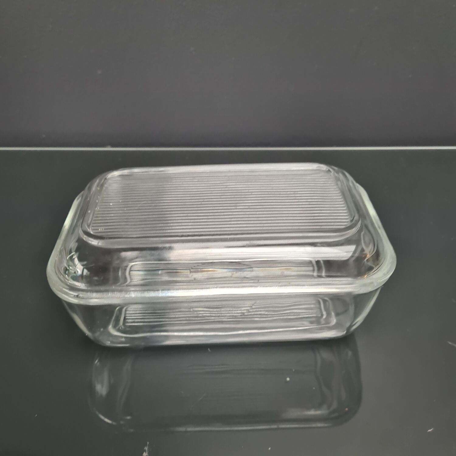 Glass butter dish: Arcoroc